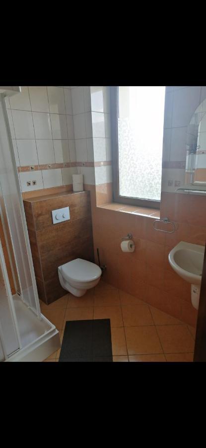 Villa Meisterburg Sciegny Ngoại thất bức ảnh