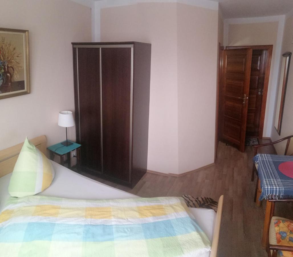 Villa Meisterburg Sciegny Phòng bức ảnh